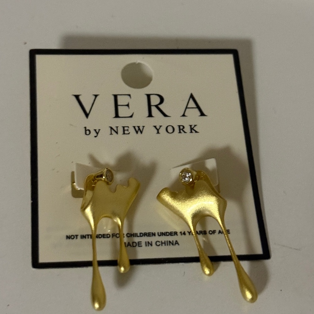 Vera by New York Gold Drip Earrings